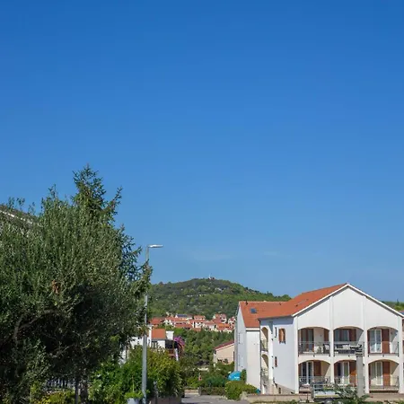 Plenkovic 아파트 *